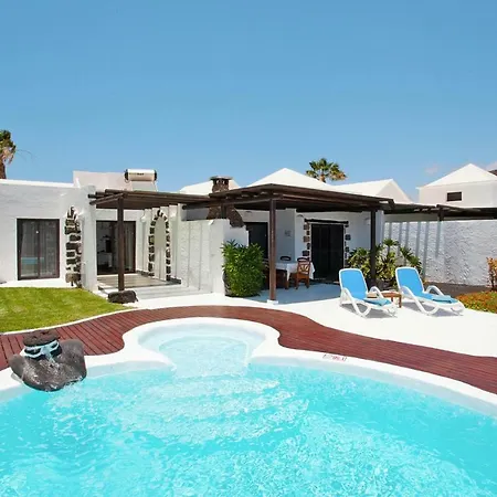 Holiday Villas Kamezi Playa Blanca Ace03034 Oya Vakantiehuis